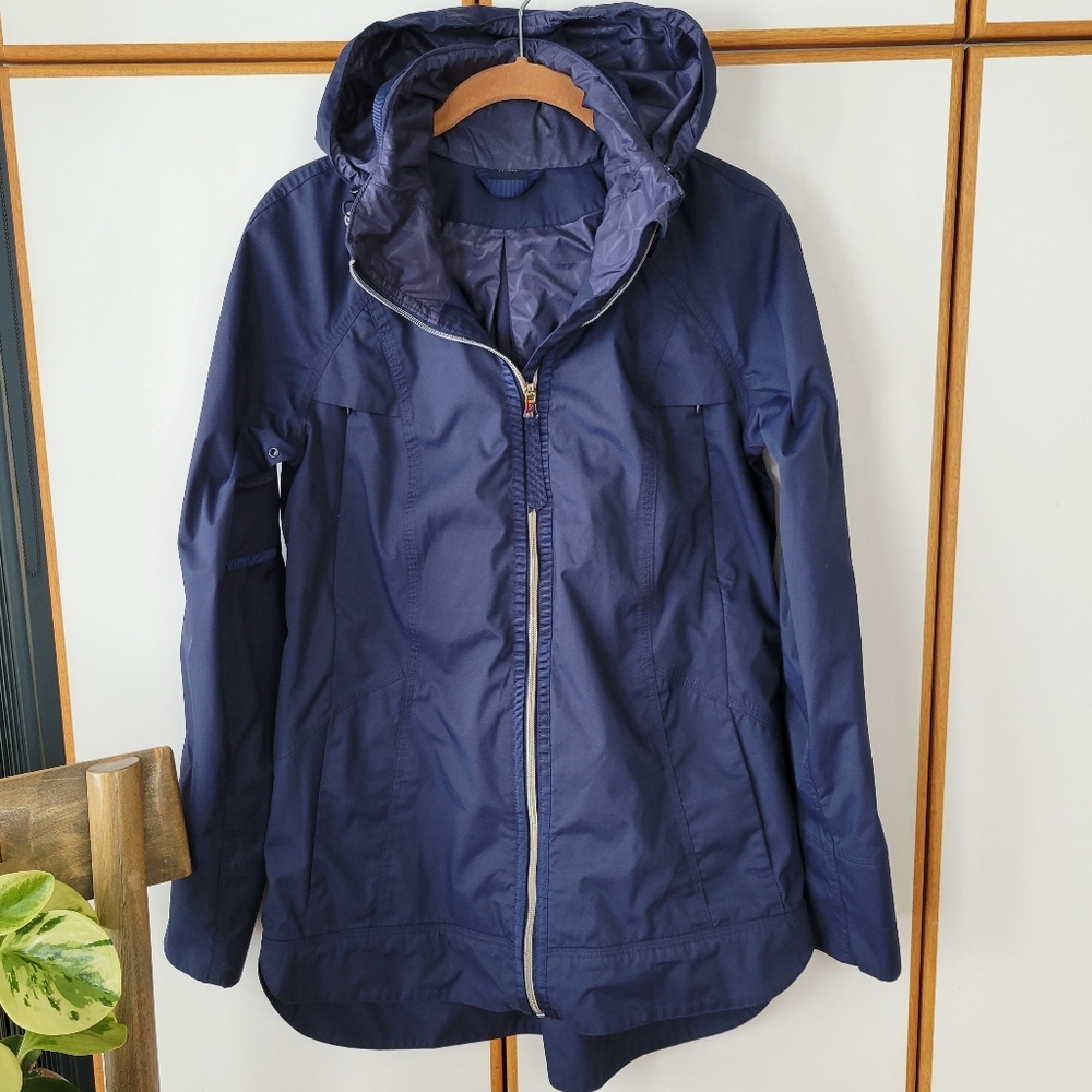 Lululemon Fo Drizzle Jacket 6 Navy Blue Rain Coat Hooded Rainbow